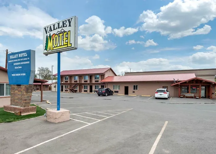 Valley Motel